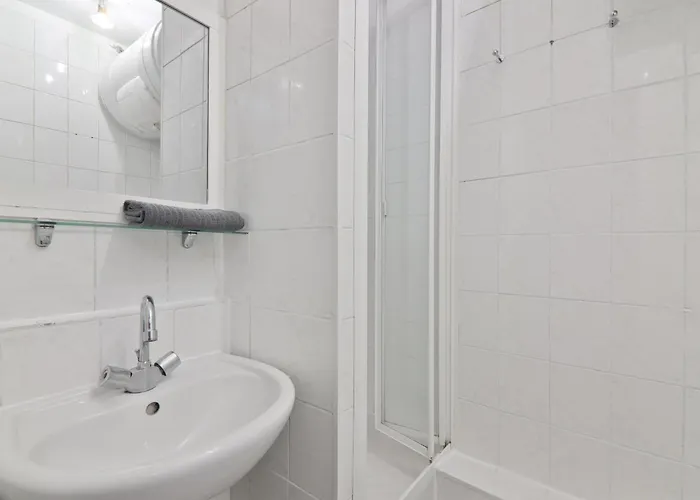 Quartier Musee Du Louvre 3 Free Netflix Párizs